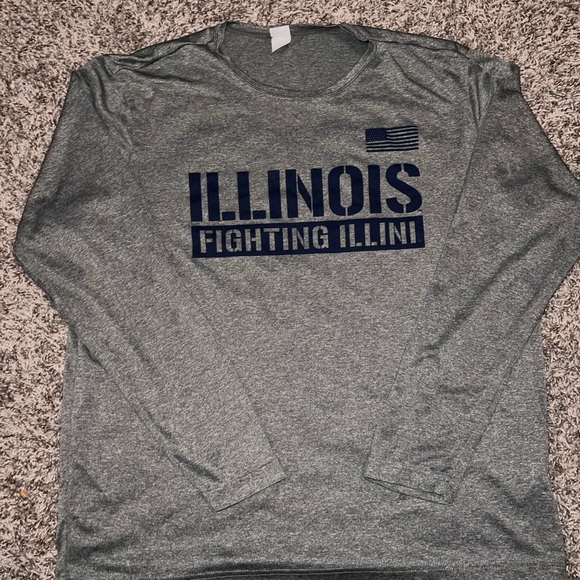 University of Illinois Nike Tshirt - Picture 1 of 2
